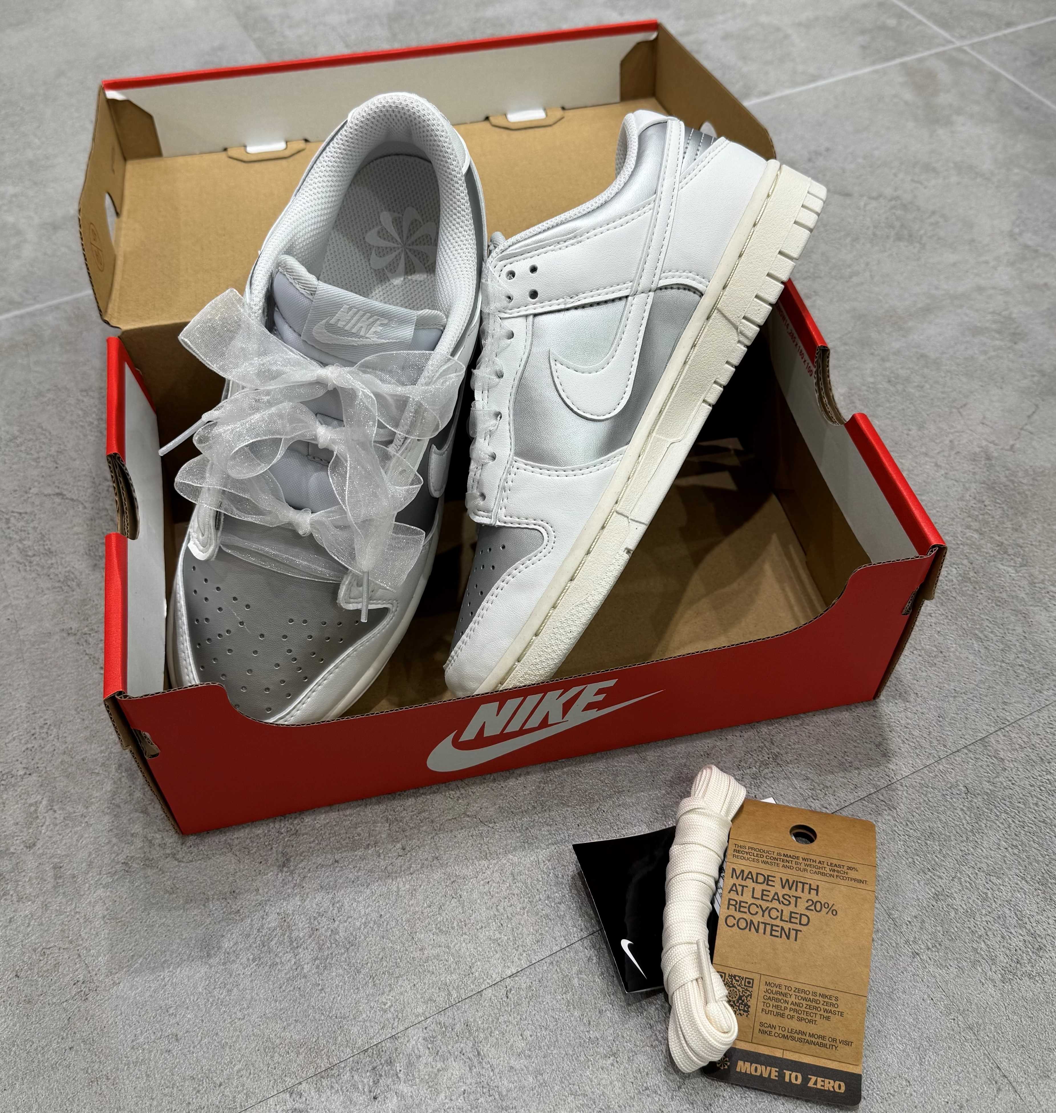 ★NEW★ NIKE DUNK LOW