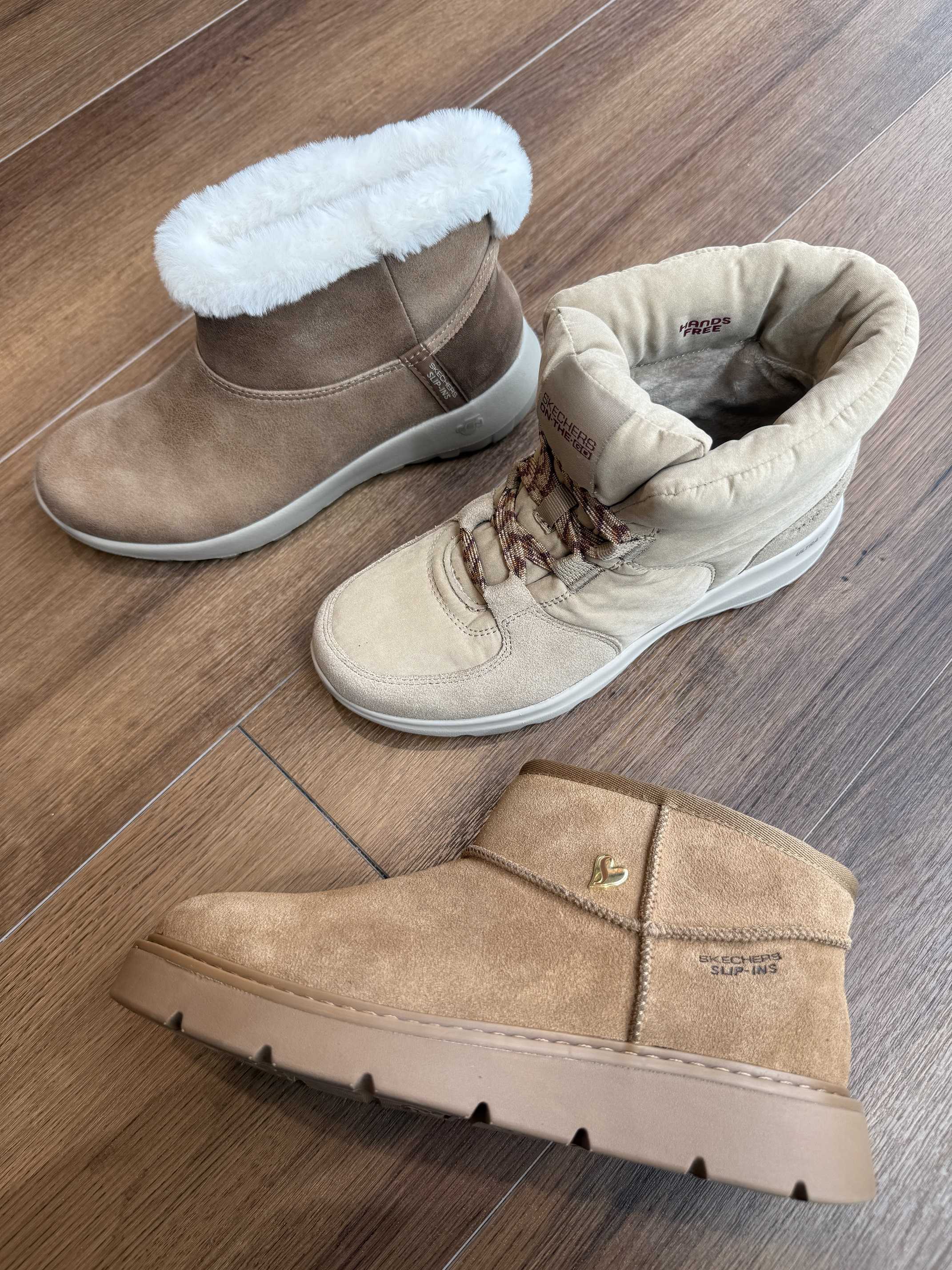 ★NEW★　SKECHERS　スリップインズ