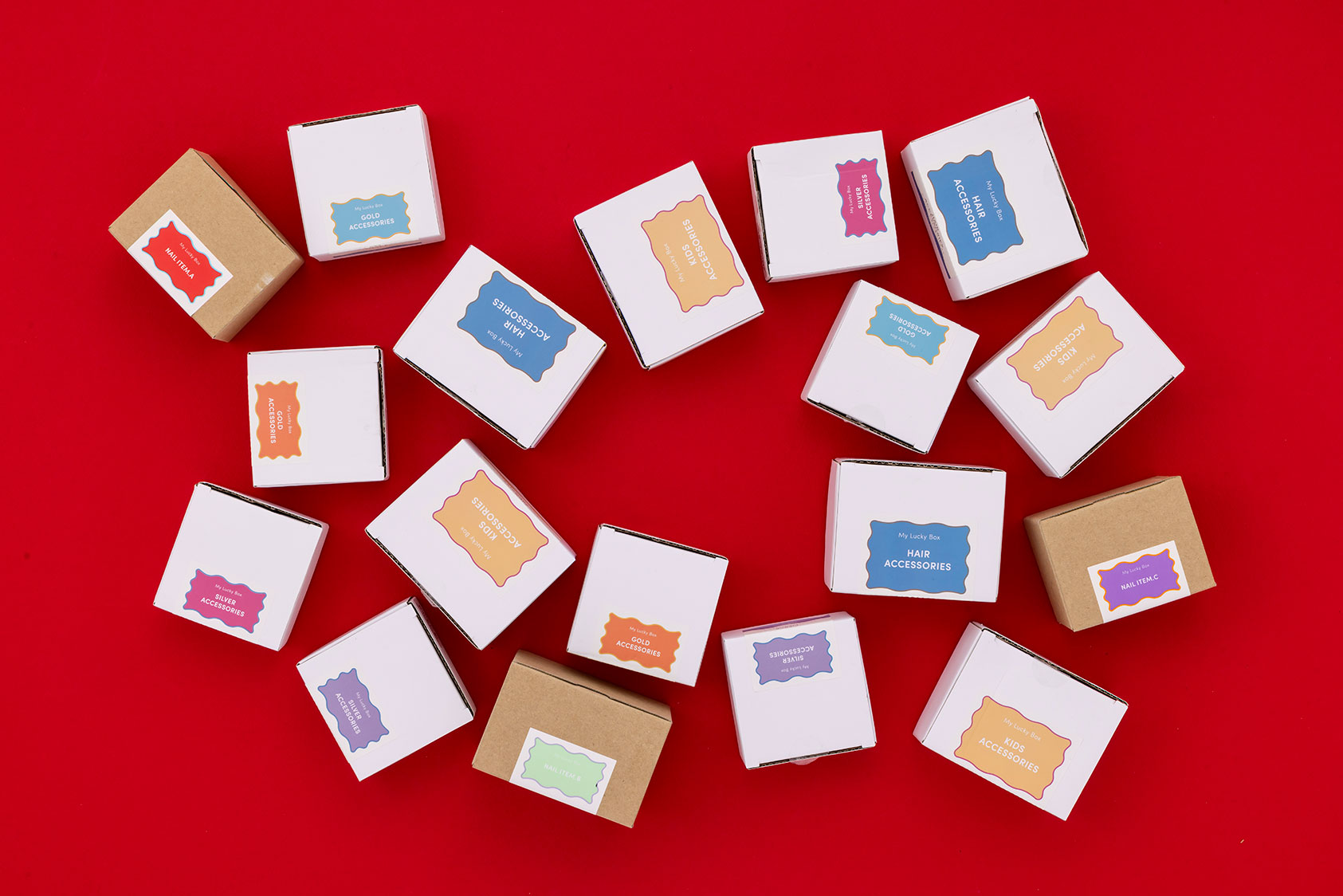 ＼2026年も年に一度のお楽しみから始めよう！HAPPPYBOX2026／(３COINS+plus)