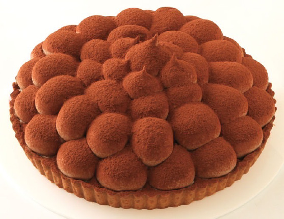 芳醇なカカオの香りが広がるデリスのチョコレートタルト