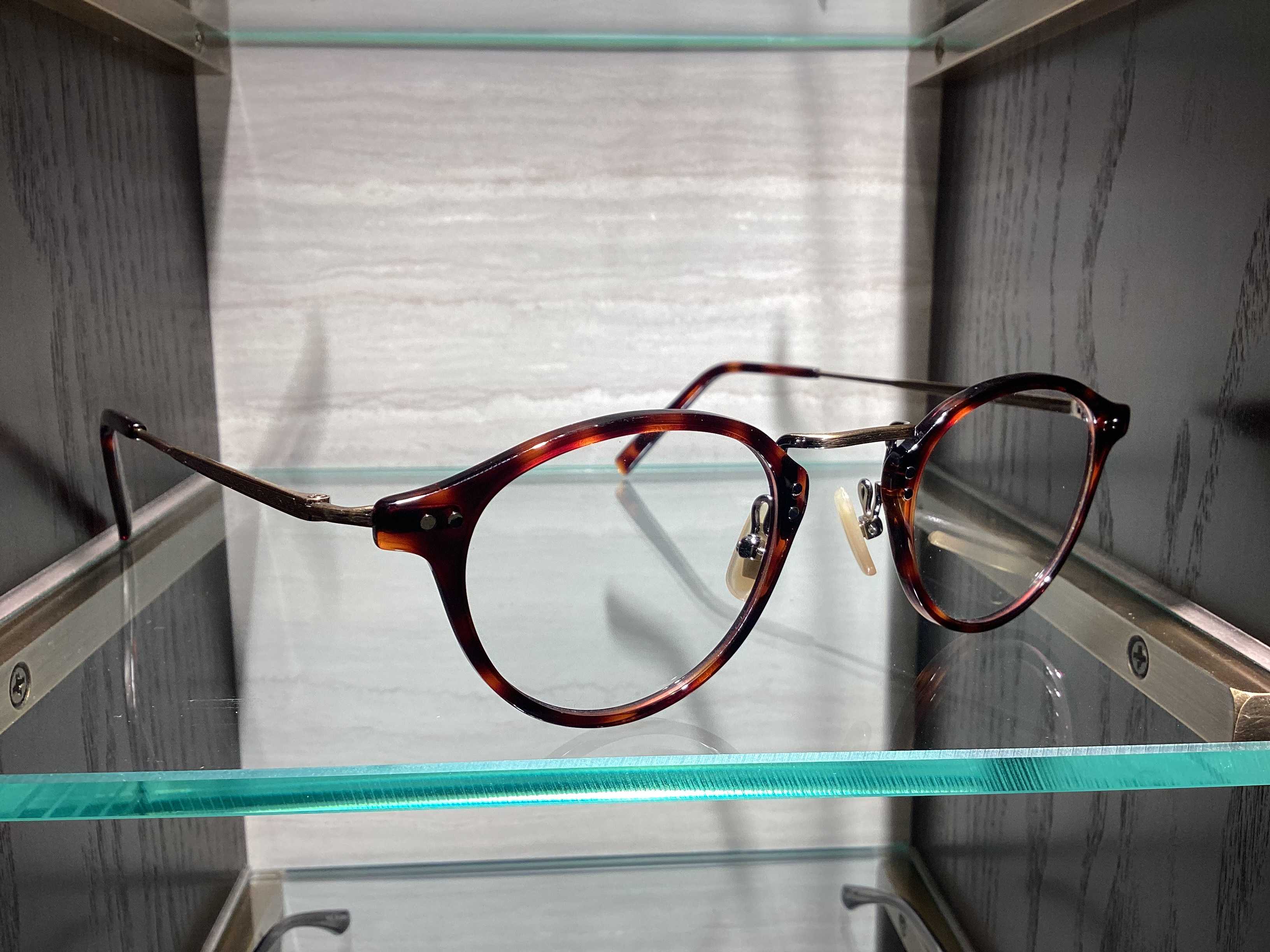 金子眼鏡　『KV-66』