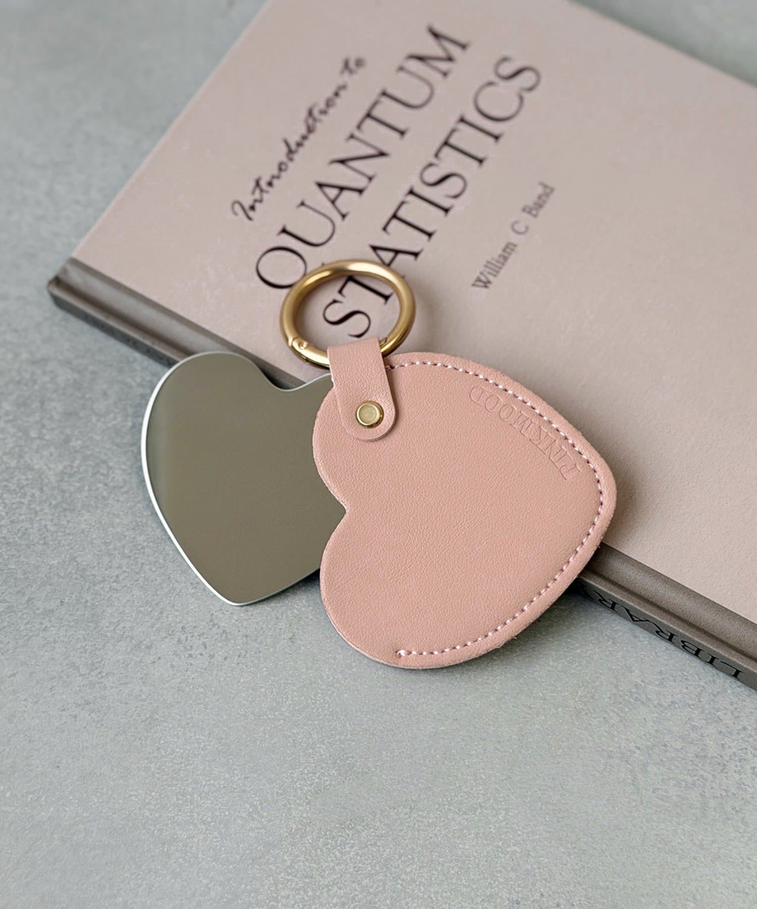 ！PINKアイテム！