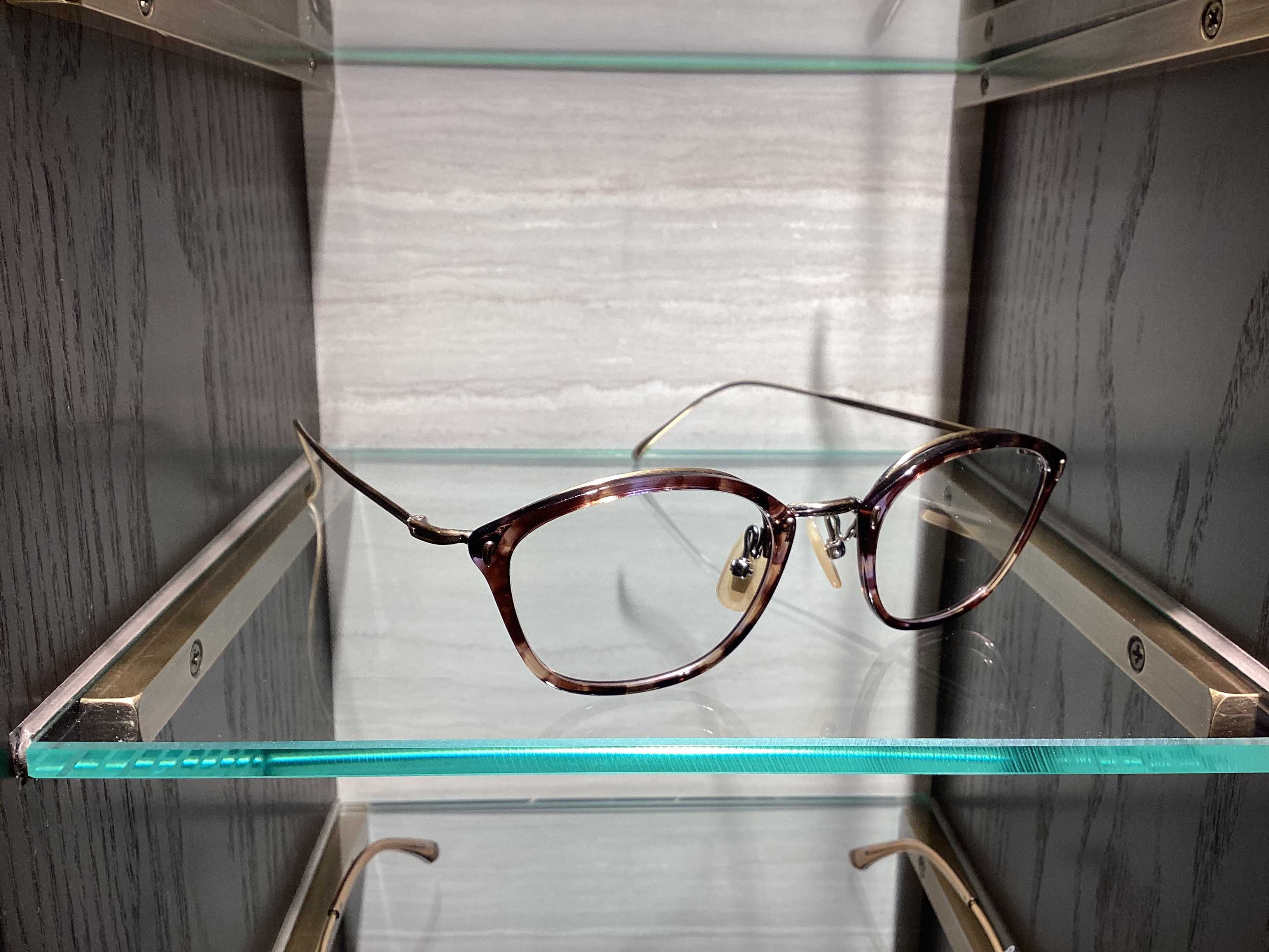 金子眼鏡　『KV-72L』