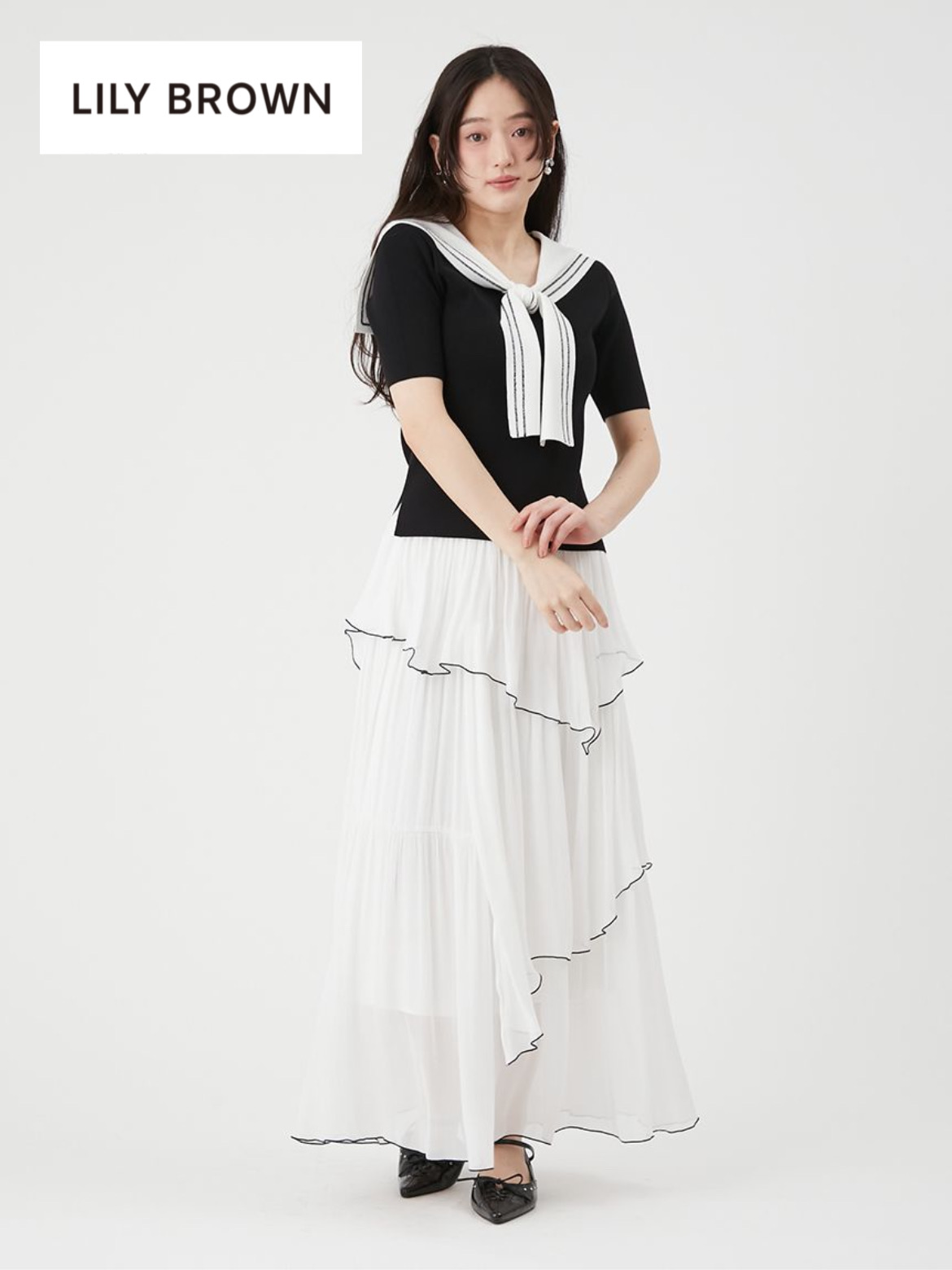 【LILY BROWN】 メローフリル光沢シアースカート