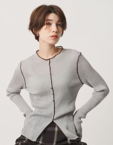 季節の変わり目から冬場まで! ロングシーズン着回せる万能アイテム♪